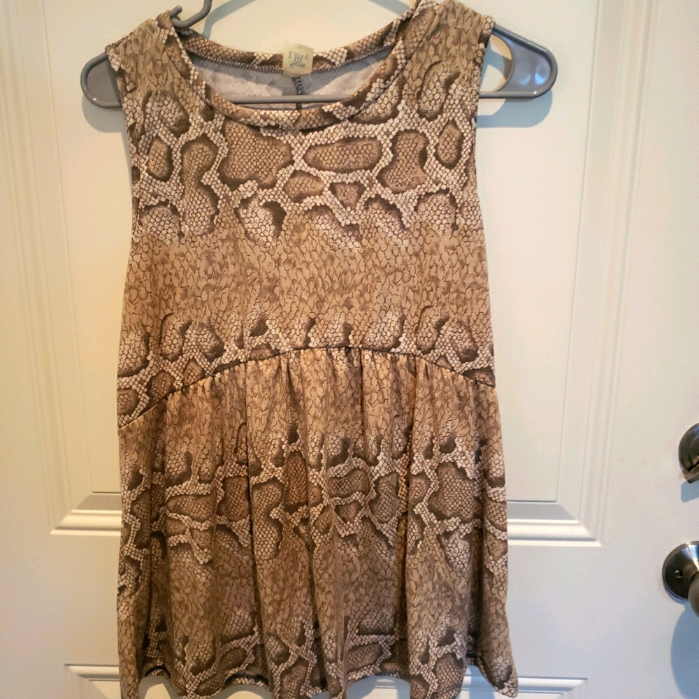 Snakeprint tank top